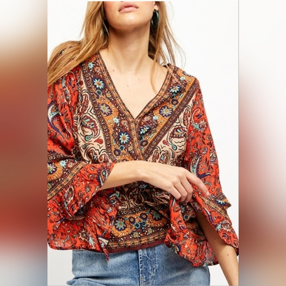 Free People Tops - Free People Paisley V-Neck Ruffle Sleeve Top